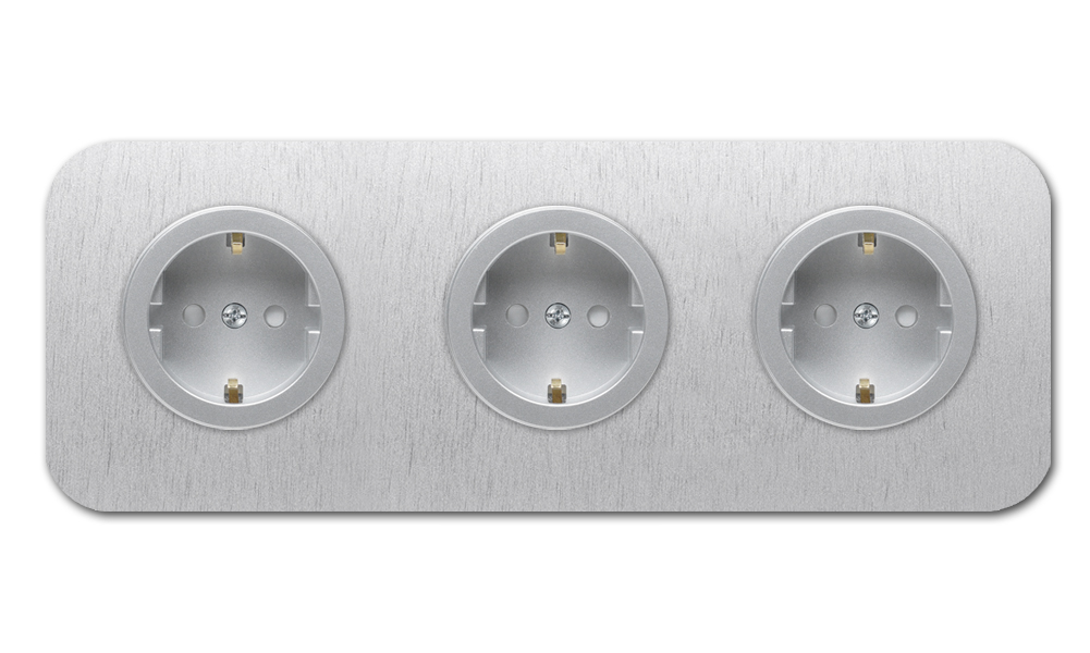 Rounded Socket in Silver Aluminium, 3-Gang. Cube Series
