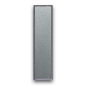 Couverture aveugle / remplissage des espaces. Super-étroit. Argent brillant.