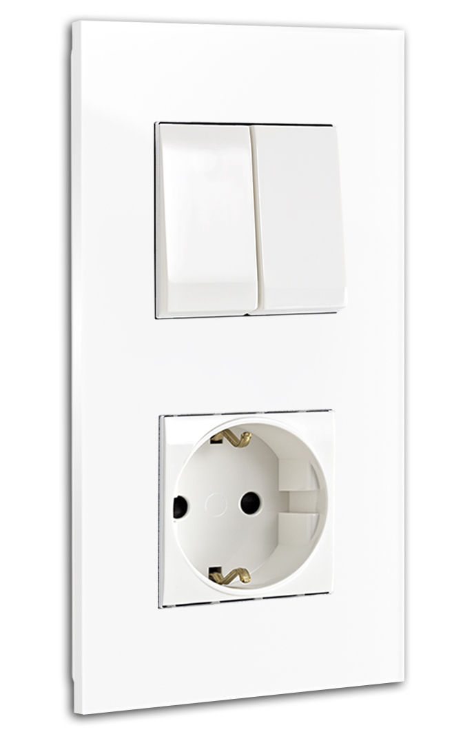 Kombination af 2 afbrydere + 1 stikkontakt. Glaslook, hvid. Til 2 stikkontakter. MAXIM