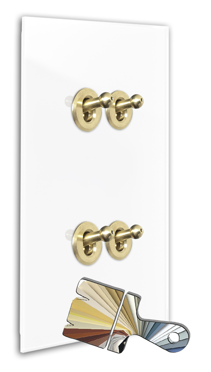 Light switch. 4 toggles in brass. Farrow Ball in glass look Light switch. 4 toggles in brass. Farrow Ball in glass look